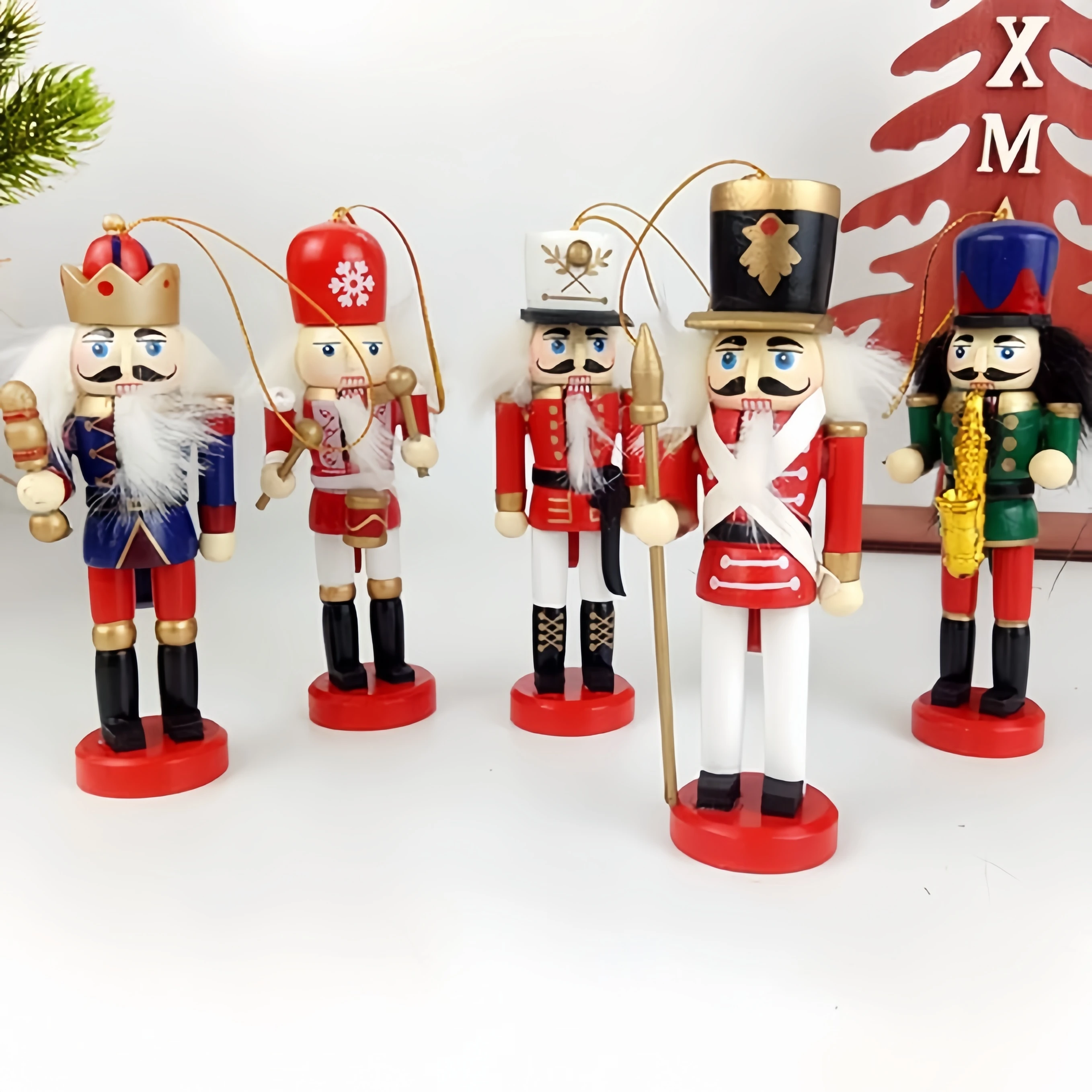 ของประดับตกแต่งรูปทหารนัทแครกเ - Nutcracker Figurine บทวิจารณ์และราคา